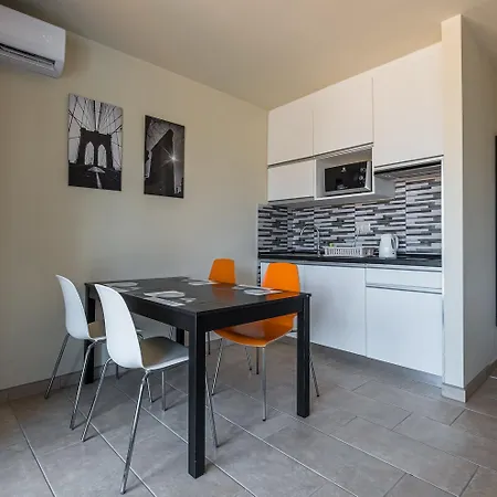 Hedon Brewery Apartments - 200 Meter To The Beach Балатонвілагош Екстер'єр фото